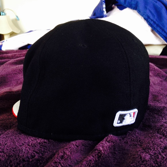 Toronto Blue Jays fitted cap - Picture 3 of 3