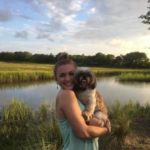 Meet your Posher, Brooke