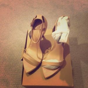 Zara Ankle Strap Heels in Nude, size40 *reserved*