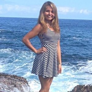 Meet your Posher, Belle