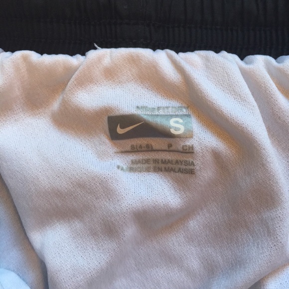 Nike shorts - Picture 2 of 2