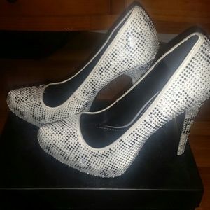 Report Signature Parker