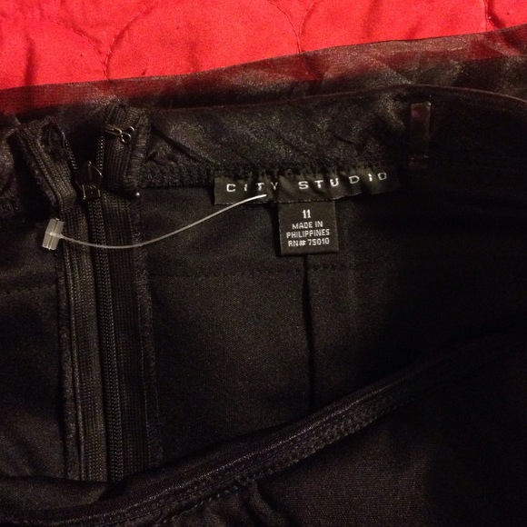 Dress - Picture 2 of 2