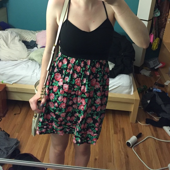 Floral VS Pink Dress ✨