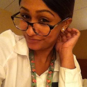 Meet your Posher, Drena