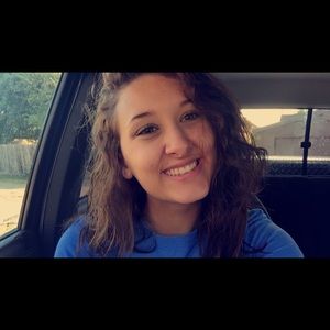 Meet your Posher, Chrissy