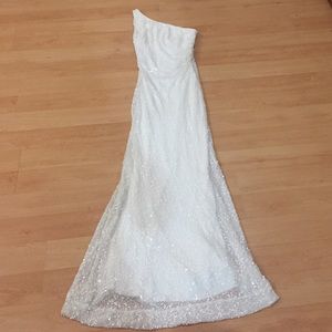 WHITE SEQUINS ONE SHOULDER DRESS