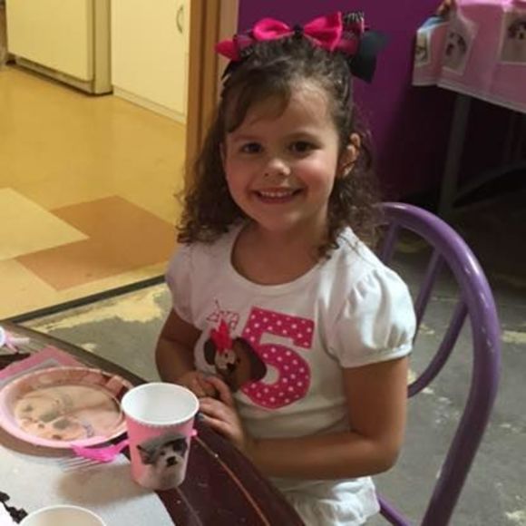 Meet your Posher, Heather - Picture 1 of 1