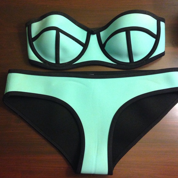 Triangl swimwear milly Miami mint dupe