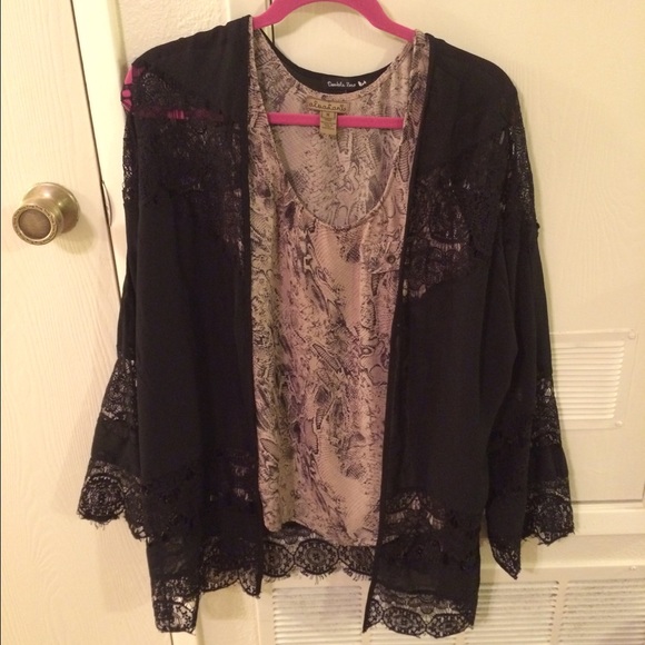 Black lace kimono