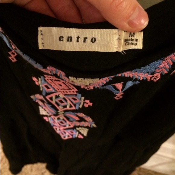 Embroidered sundress - Picture 2 of 3