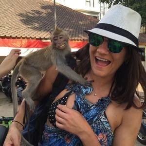 Meet your Posher, Elyse