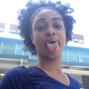 Meet your Posher, Alyssa