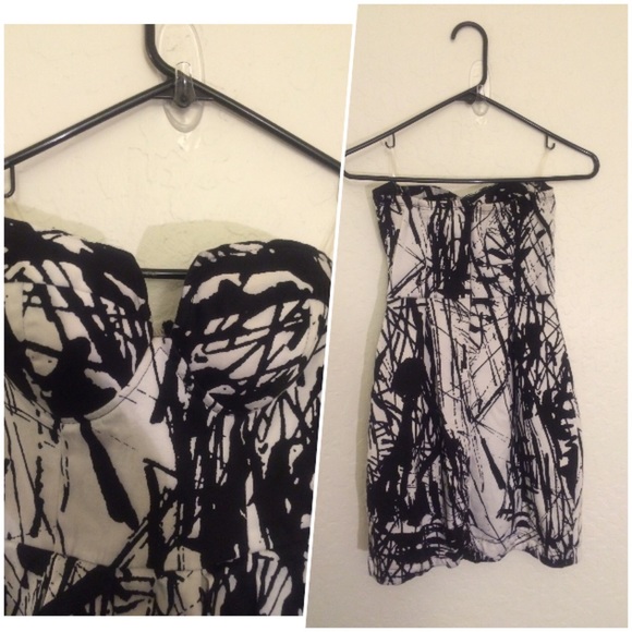 ๐ซSOLD IN BUNDLE๐ซ - Picture 2 of 4