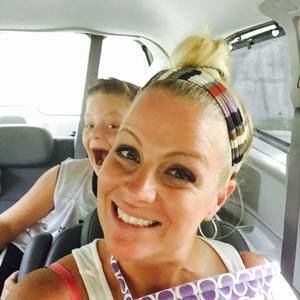 Meet your Posher, Jennifer