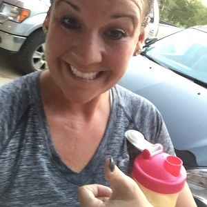 Meet your Posher, Casey