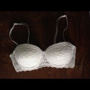 New! Frederick's of Hollywood push-up balconette