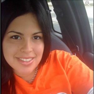 Meet your Posher, Vanessa