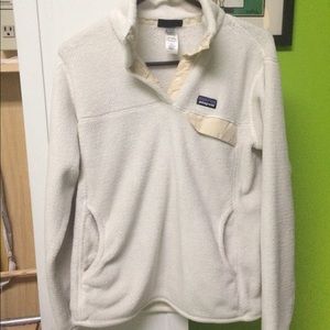 ❌SOLD❌Creme and white patagonia