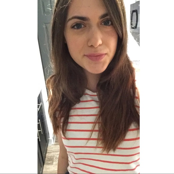 Meet your Posher, Savannah - Picture 4 of 4