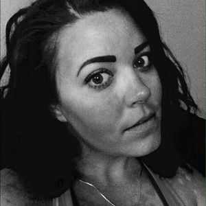 Meet your Posher, Clair