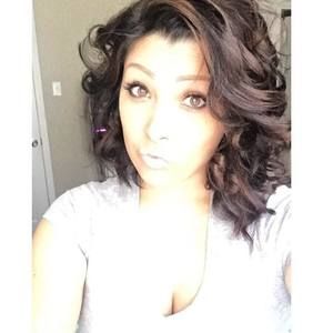 Meet your Posher, Rhiannon