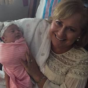 Meet your Posher, Sharon