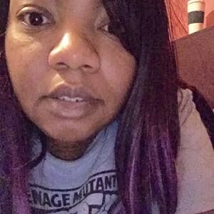 Meet your Posher, Tiffany