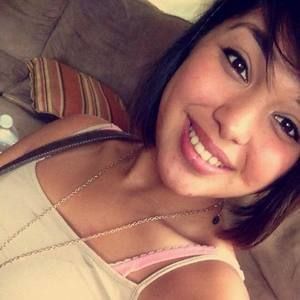 Meet your Posher, Alexandra