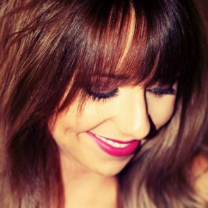 Meet your Posher, Cara