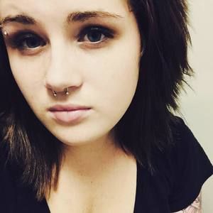 Meet your Posher, Katelynn