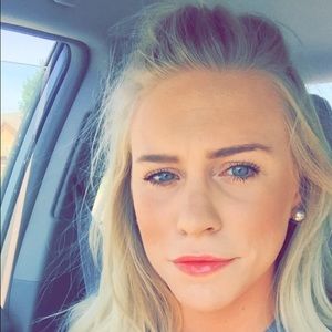 Meet your Posher, Kaitlin