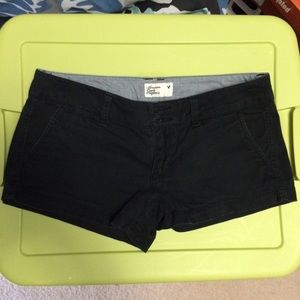 American Eagle black shorties