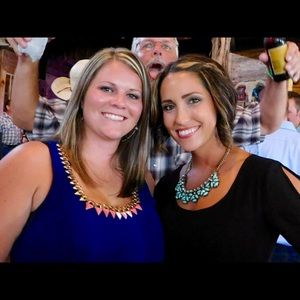 Meet your Posher, Melissa