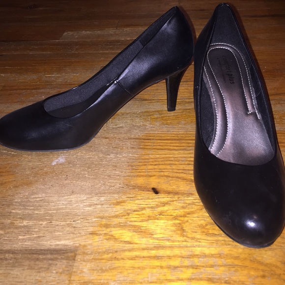 Black heels