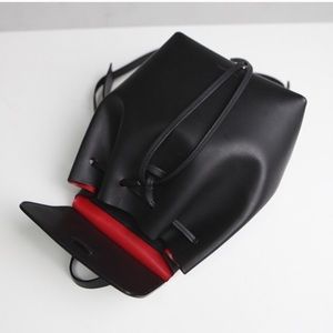 Man sue Gavriel Backpack