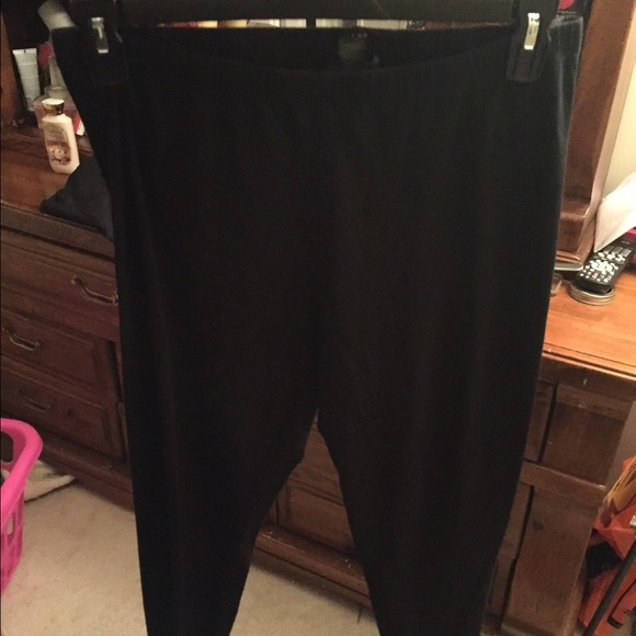 Black plus size leggings