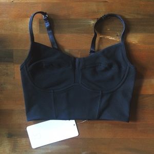 New Lululemon Corset Sports Bra - Size 4