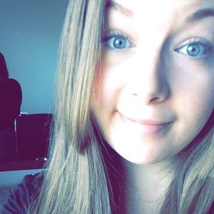 Meet your Posher, Janet