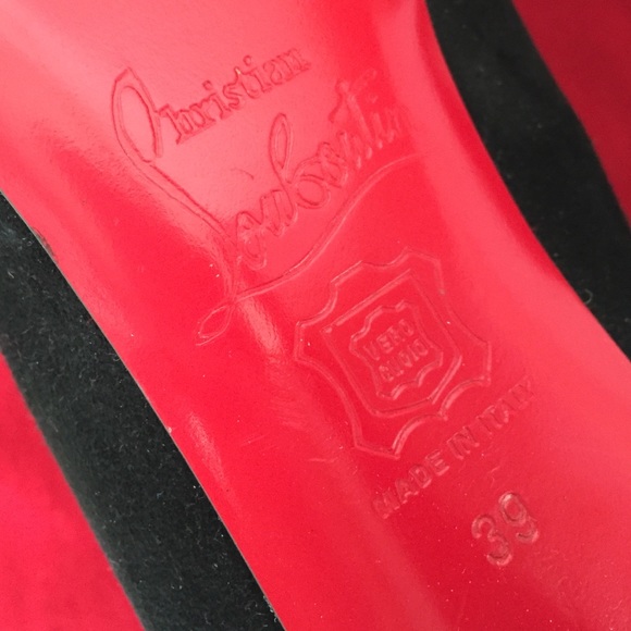 SOLD ON TRADESY ! Louboutin Ariella Tallon Boots 9 - Picture 4 of 4