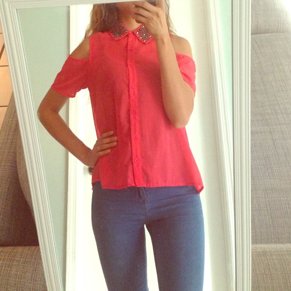 Coral G by Guess top!