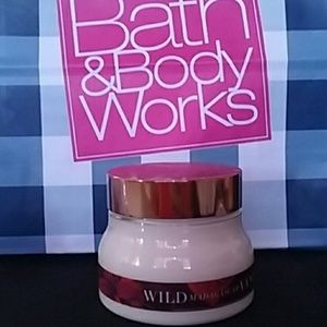 Wild Madagascar Vanilla Souffle