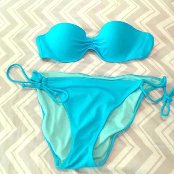 Victoria's Secret bikini set