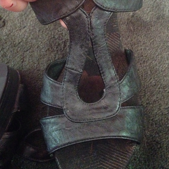 Wedges - Picture 2 of 2
