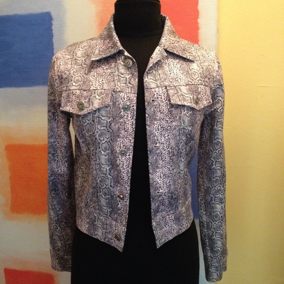 Python Print Short Blazer🌼 - Picture 3 of 8