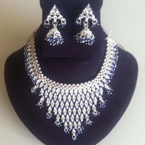 Fashion Necklace and Earrings Set
