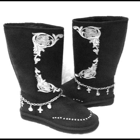 ON HOLD!!! Suede Leather Embroidery Detail Boots