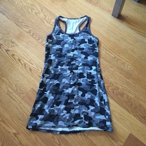 Camo slip size small