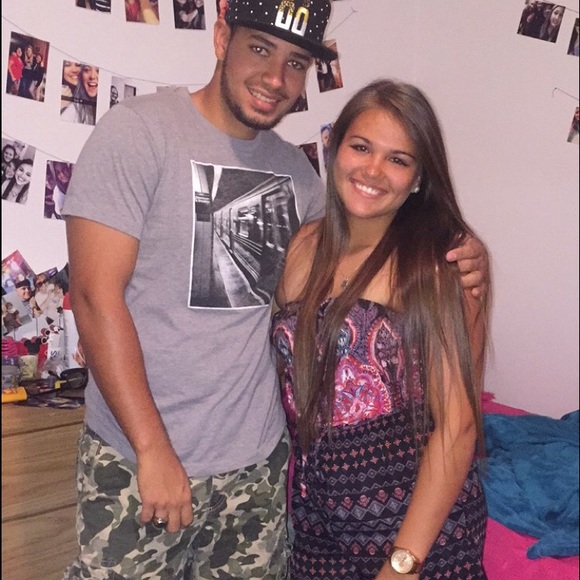 Meet your Posher, Taylor - Picture 1 of 1