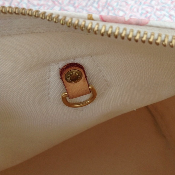 Addition listing Limited Louis Vuitton Watercolor - Picture 4 of 4